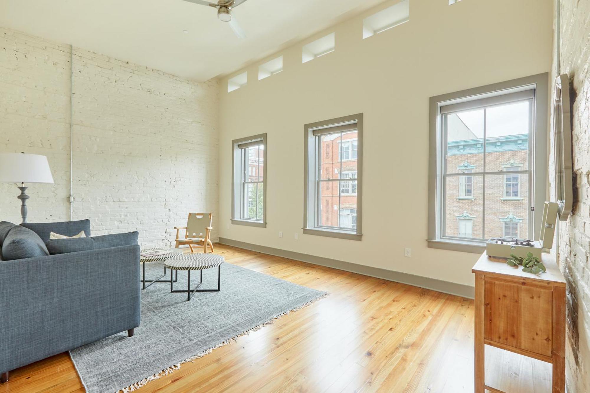 Sonder By Marriott Bonvoy The Broughton Apartments Historic District Σαβάνα Δωμάτιο φωτογραφία